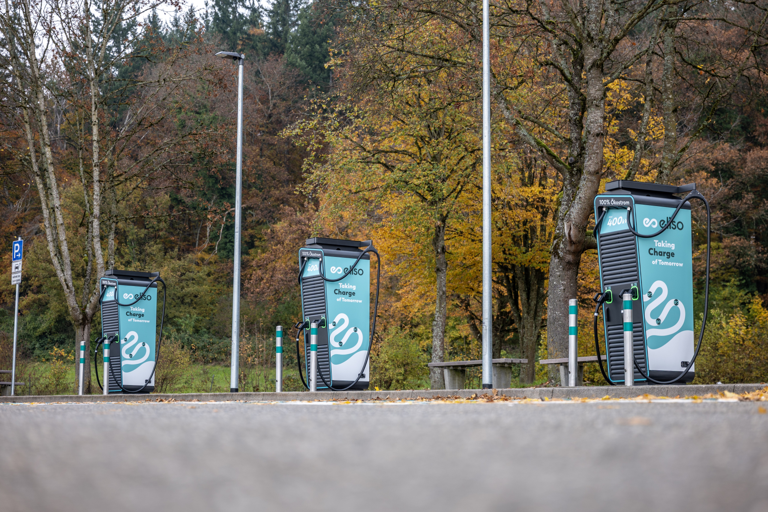 eliso bringt im Oktober 24 Ultra-Schnellladepunkte ans Netz